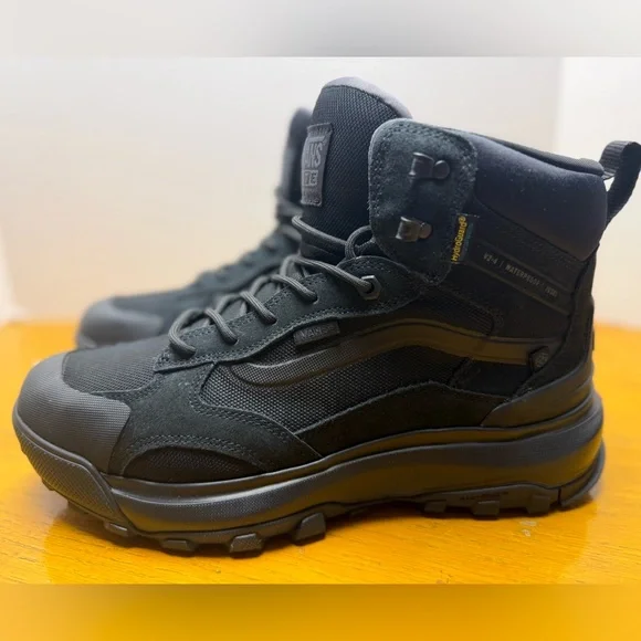 Vans Black High-Top Boots - Picture 2 of 9